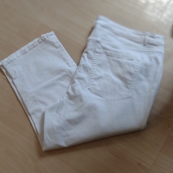 Issac Mizrahi White bootcut jeans size 22W - Picture 3 of 6